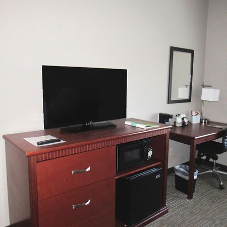 מלון Wingate By Wyndham Shreveport Airport מראה חיצוני תמונה
